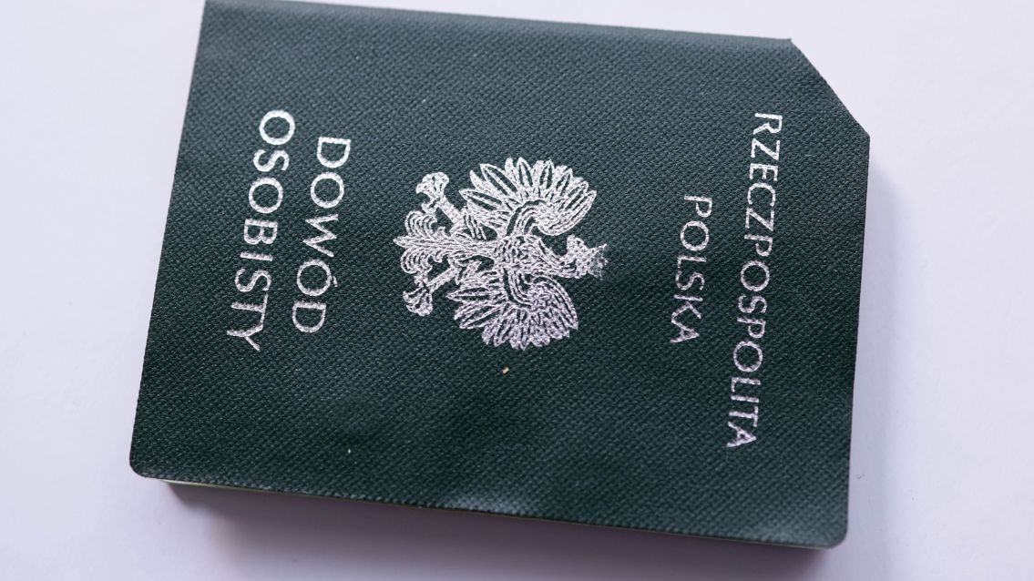 Dlaczego warto posiadać stary dowód osobisty?