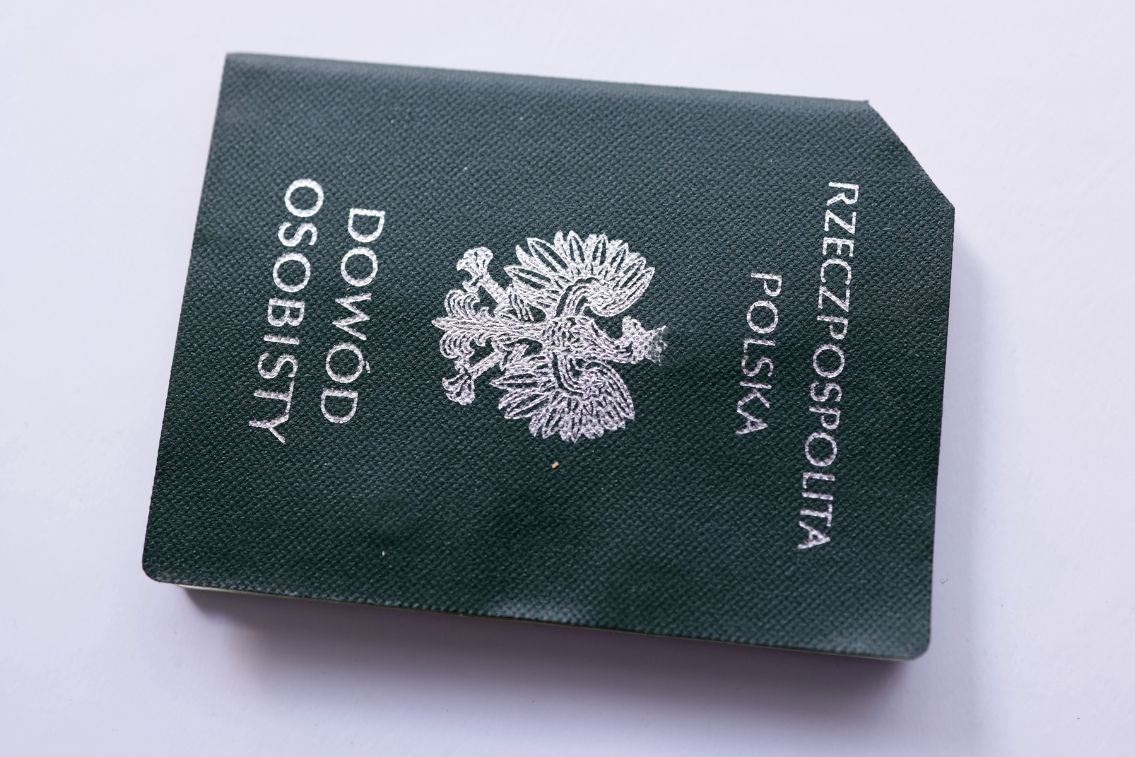 Dlaczego warto posiadać stary dowód osobisty?