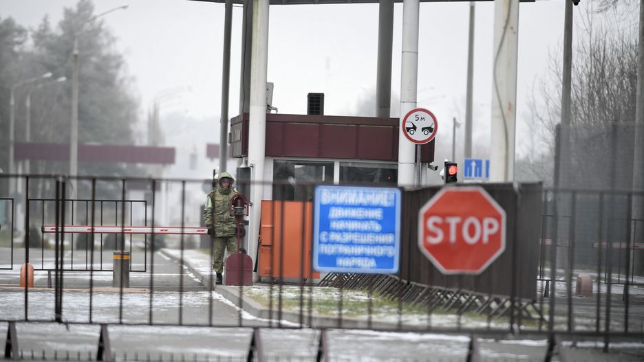 Marcin Obara
granica, kryzys migracyjny, obszar, obszar obj�ty zakazem przebywania, pies, polsko bia�oruska, polsko-bia�oruska, przygraniczna, strefa, zakaz przebywania, migracja, nielegalna, Polski, Unii Europejskiej, wschodnia