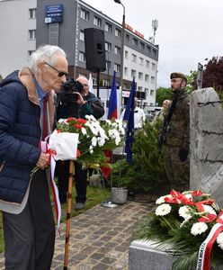 Chorzów. Syn rotmistrza Pileckiego odsłonił pomnik więźniów obozu Bismarckhuette