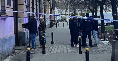Postrzelony w Warszawie policjant nie żyje