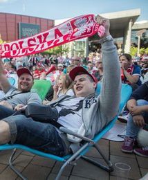 Centra handlowe kuszą ofertą na EURO 2016. Celują w mężczyzn