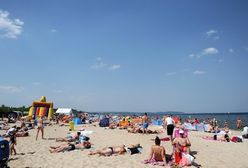 Wakacje za granicą. Włosi zakazali budowy zamków z piasku