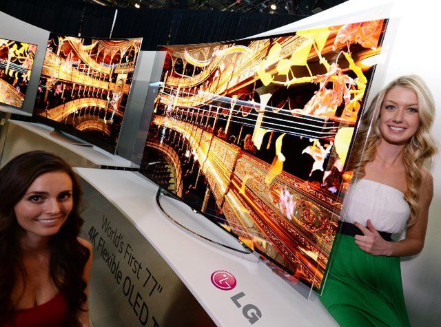 4K LG Flexible OLED