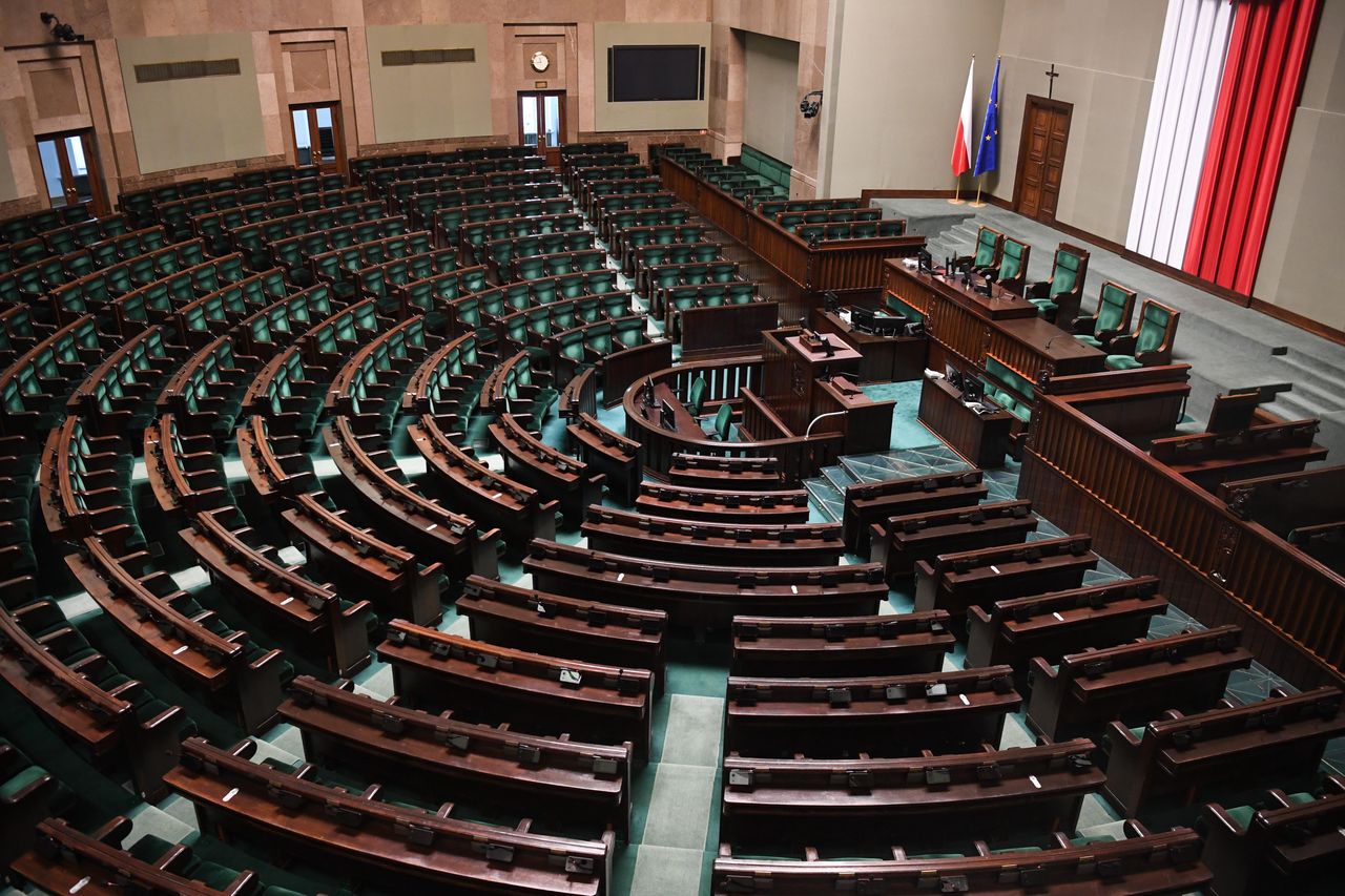 Kiedy posiedzenie nowego Sejmu? Przepisy mówią jasno
