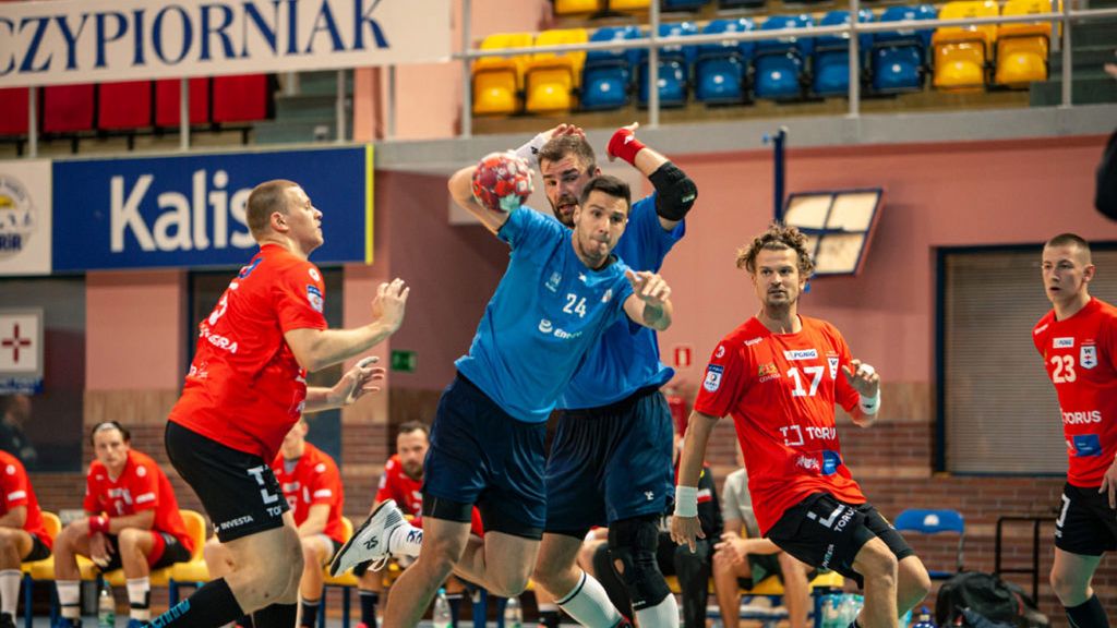 Materiały prasowe / Energa MKS Kalisz / Na zdjęciu: Maciej Pilitowski i Mateusz Kus