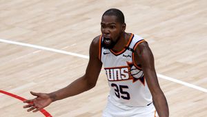 Wielka chwila. Kevin Durant dokonał tego jako ósmy w historii NBA