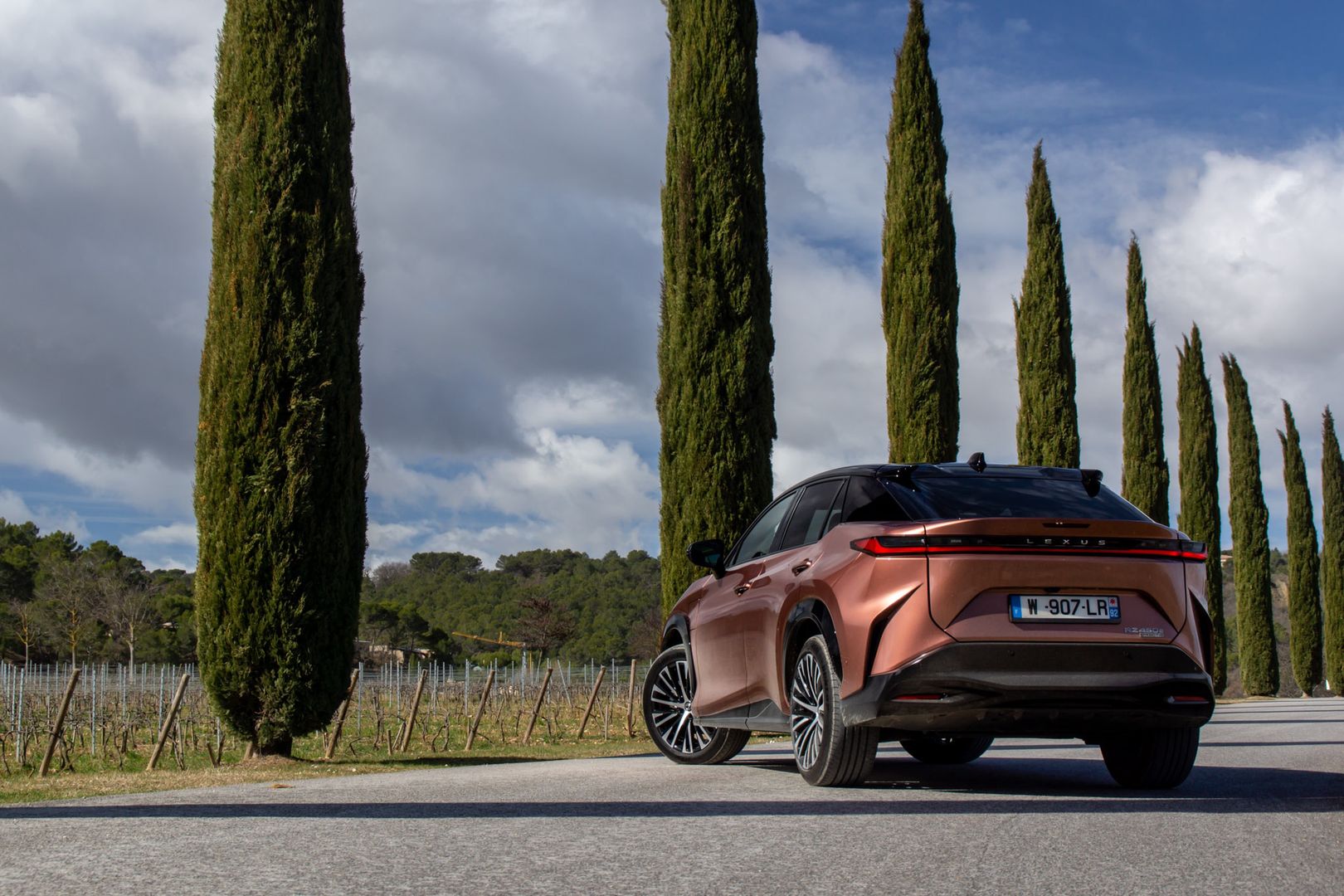 Lexus RZ 450e