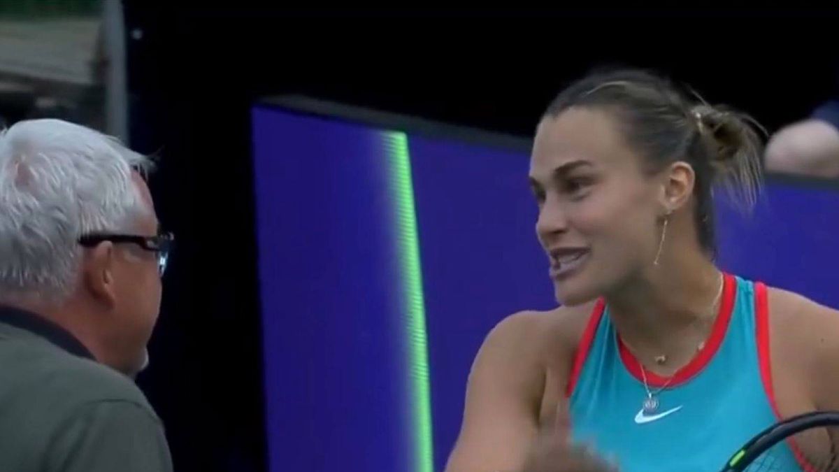 Twitter / Tennis Channel  / Aryna Sabalenka w nerwowej rozmowie z przedstawicielem organizatora turnieju