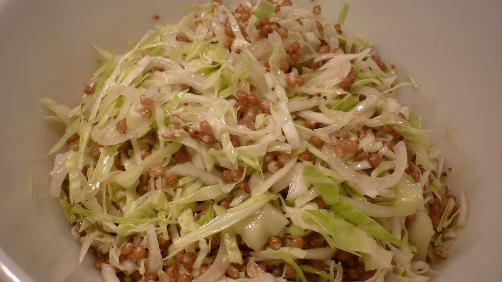 Kapusta sitowata z dodatkiem soli