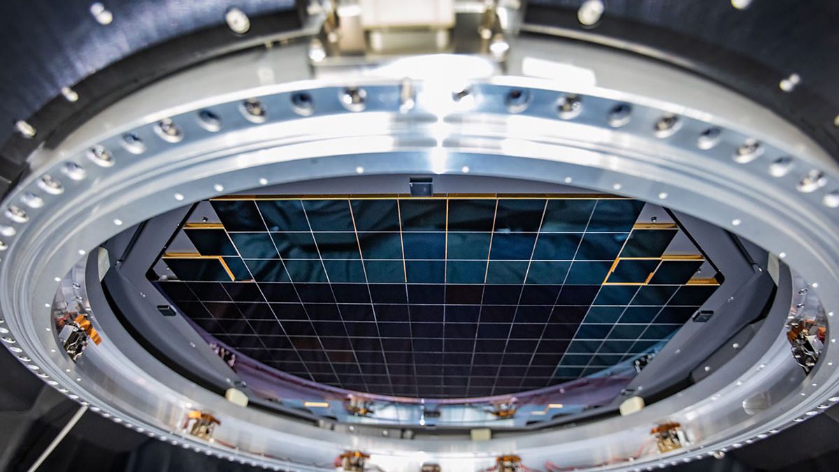Ma rozdzielczość 3,2 MILIARDA pikseli. Największy aparat świata przechodzi ostatnie testy 1