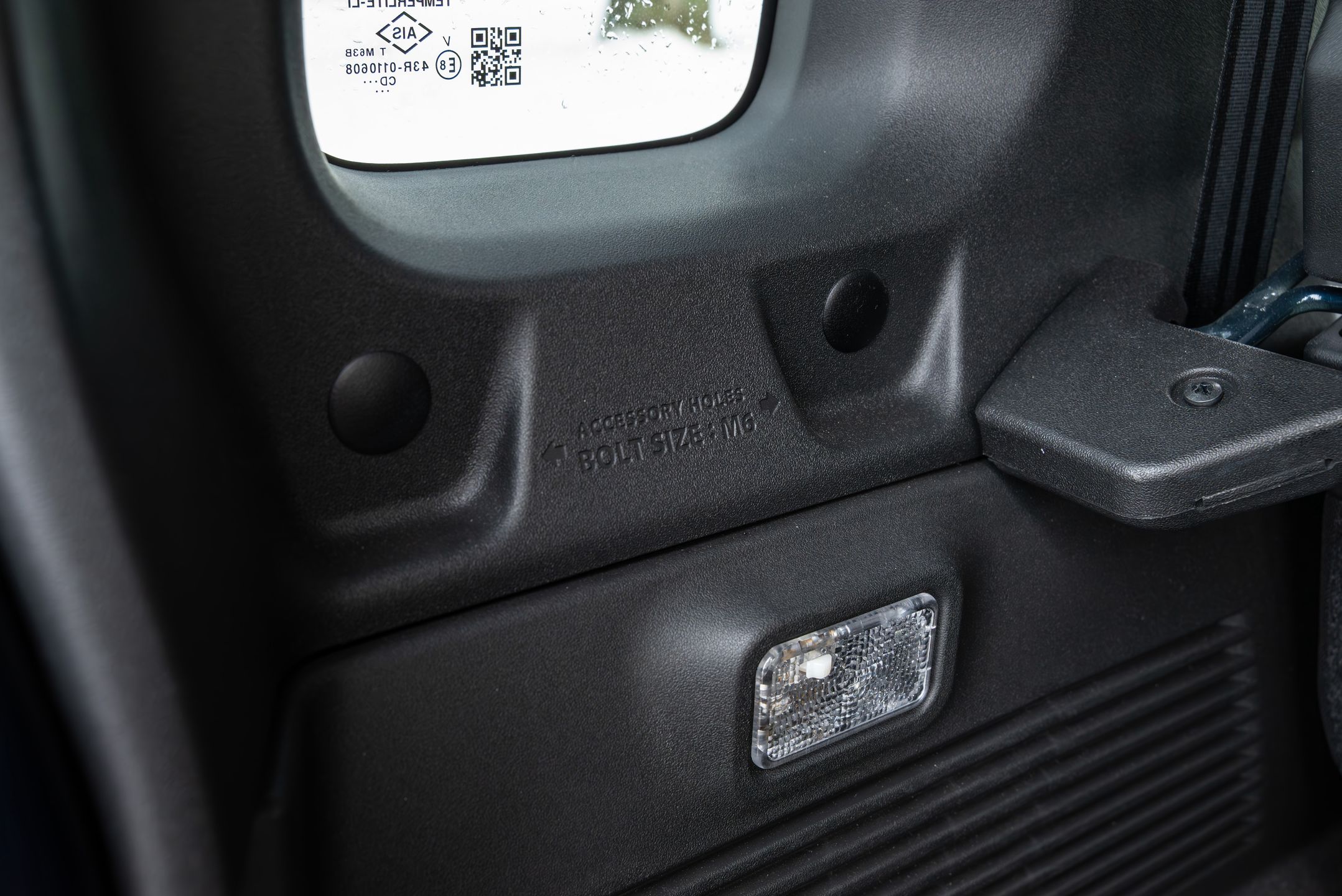 Suzuki Jimny 5D