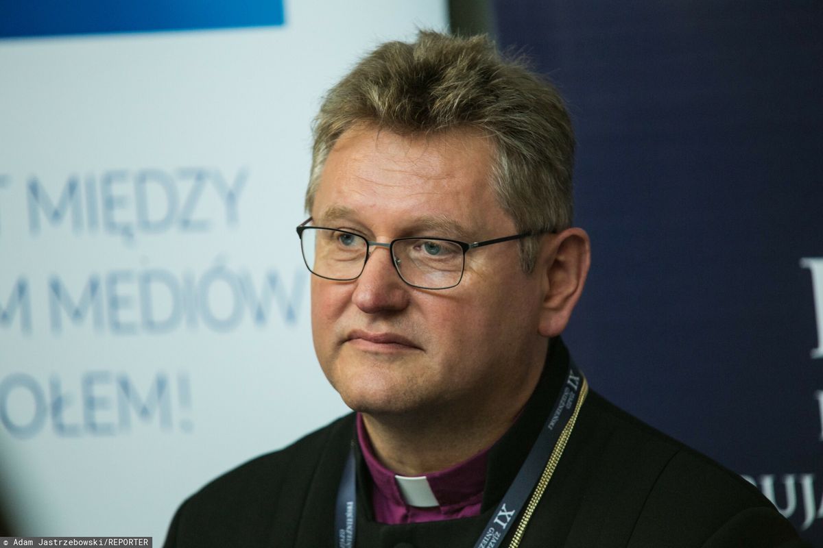 Biskup protestancki zabrał głos ws. szczepień