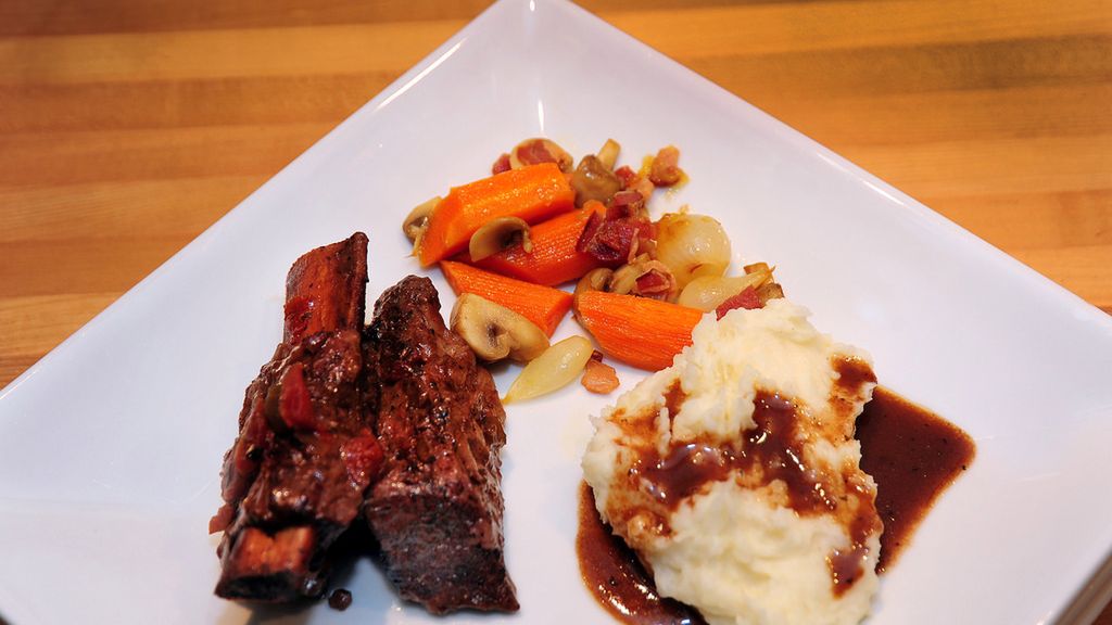 Duszone żeberka wołowe (mięso i tłuszcz, II klasa mięsa)