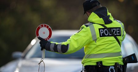 Pościg za Polakiem w Niemczech. Odurzony jechał ponad 200 km/h