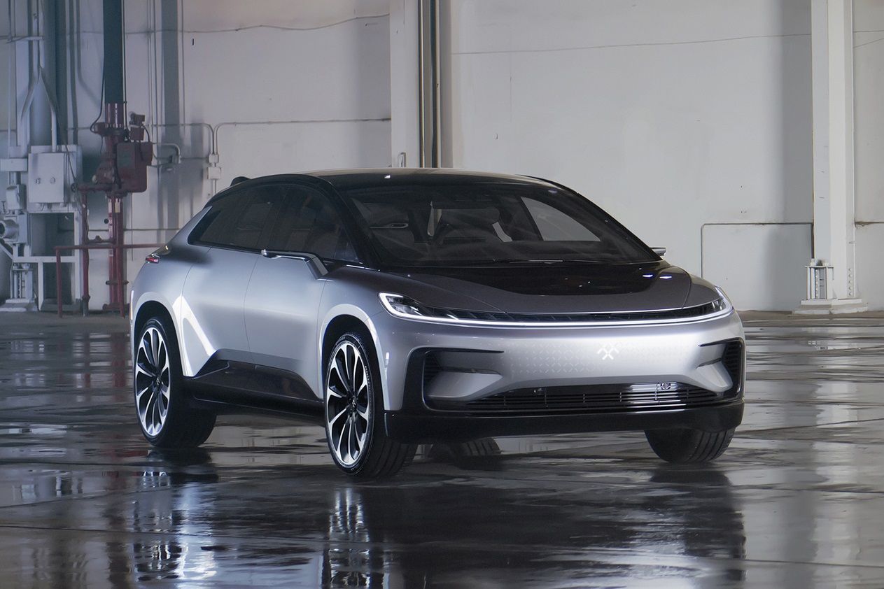 Elektryczny Faraday Future FF 91 może być najgorszym koszmarem Tesli #CES2017