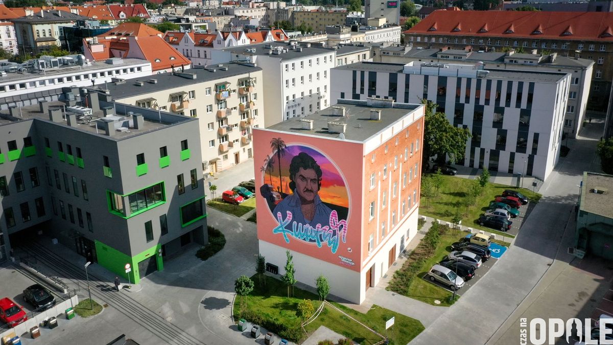 Taki mural Krzysztofa Krawczyka powstał w Opolu