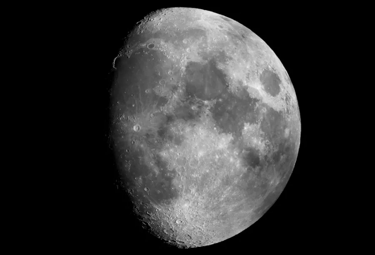 China's Chang'e 6 returns historic moon samples