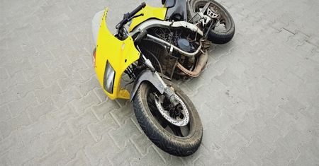 Wrocław. Jechał motocyklem bez kasku. Przy sobie miał 30 porcji amfetaminy