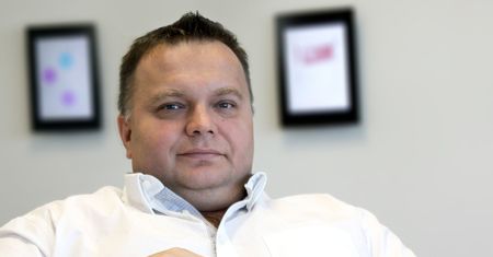 Netia inwestuje ponad 400 mln zł w światłowody. I chce oddać sieć lokalnym przedsiebiorcom
