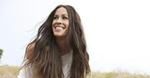 ''Niebo nad Berlinem'': Alanis Morissette składa hołd
