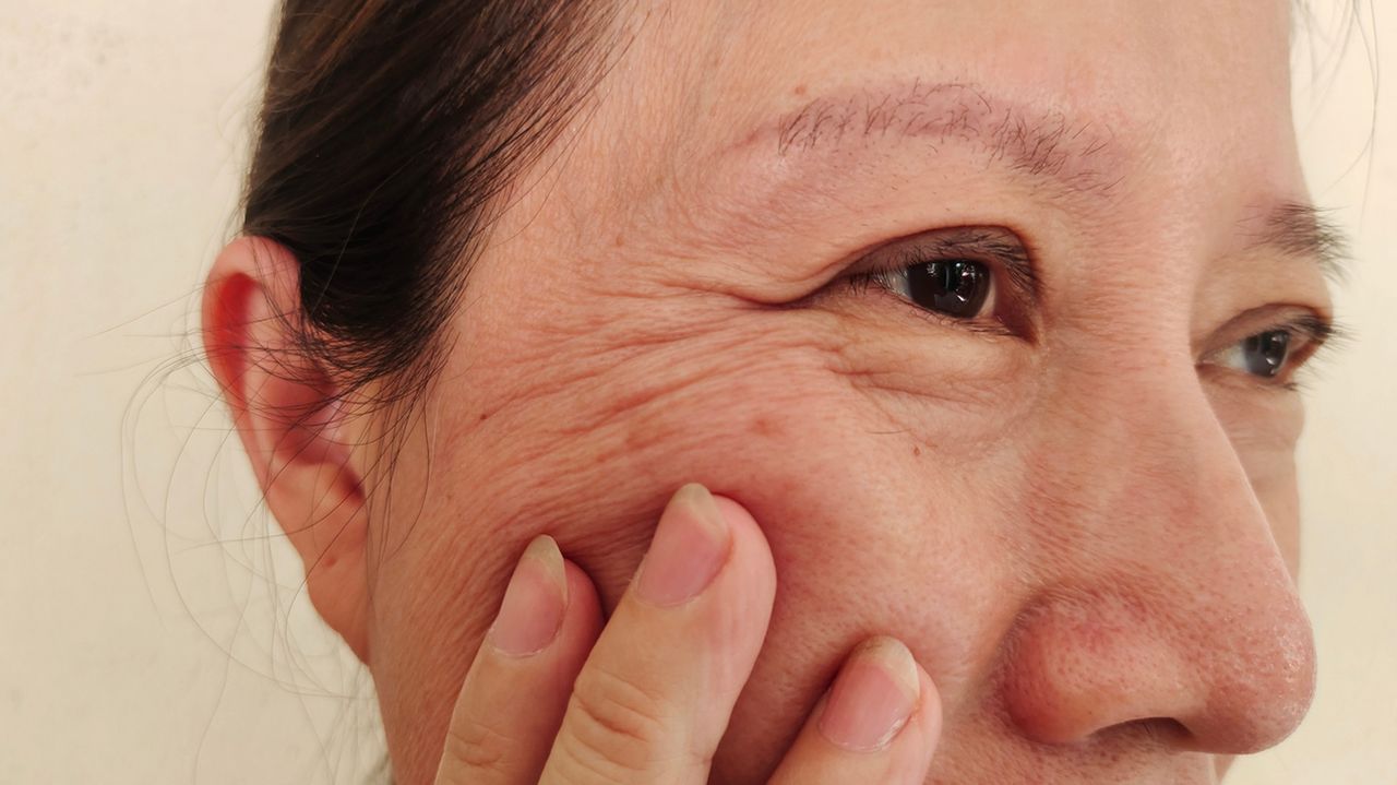 Wolne rodniki – czym są, jak powstają i wpływają na organizm?