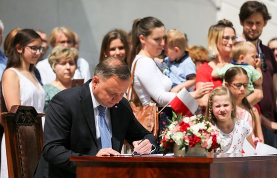 Kancelaria Prezydenta: dziennikarze „Gazety Wyborczej” i „Faktu” niewpuszczeni na konferencję przez "ograniczenia koronawirusowe"