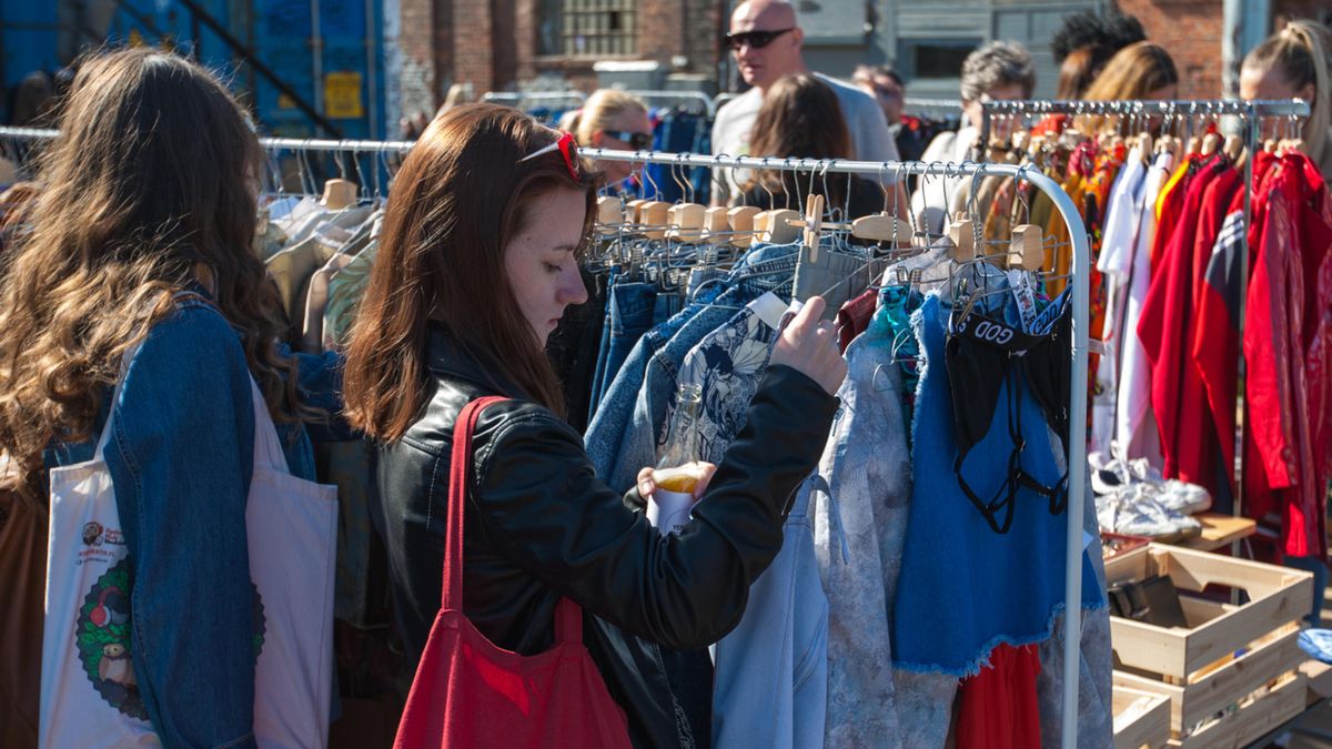 Według szacunków pensja minimalna wzrośnie o 117 zł