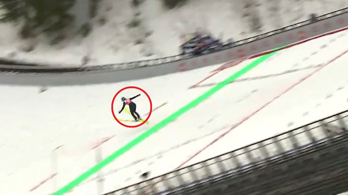 Twitter / FISskijumping / Na zdjęciu: rekordowy skok Niki Kriznar w Lahti