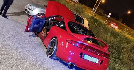 Pracowity weekend policjantów drogówki: ujawnili 64 wykroczenia i zatrzymali 26 dowodów rejestracyjnych [ZDJĘCIA]