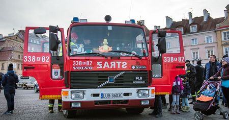 Policja dba o 120 tys. kwestujących wolontariuszy Jak rozpoznać prawdziwego wolontariusza? Podpowiadamy