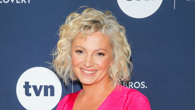 Dorota Szelągowska chwali się zdjęciami z odrostami i bez makijażu