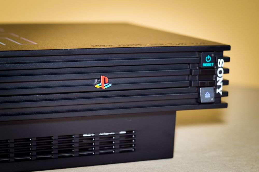 GNU/Linux na PlayStation, czyli historia o tym, jak PS2 miało stać się komputerem