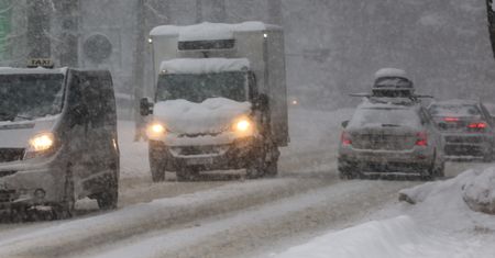 Wielkie ilości śniegu w Zakopanem. Planują nocną akcję wywozu