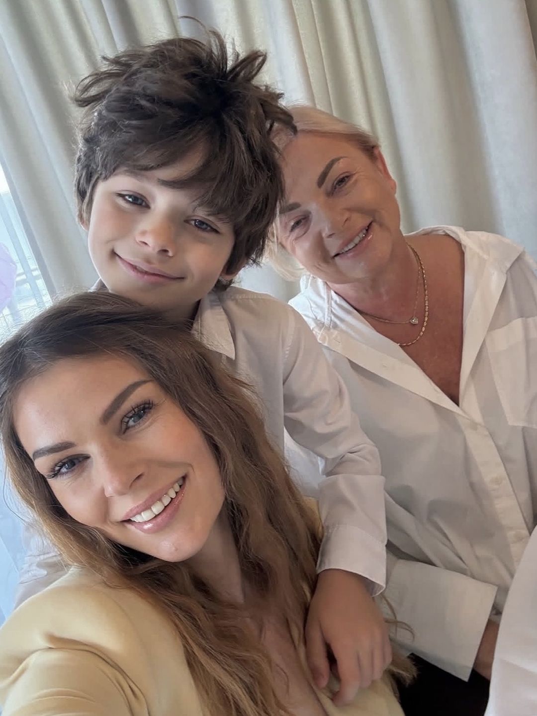 Małgorzata Tomaszewska z synem i mamą