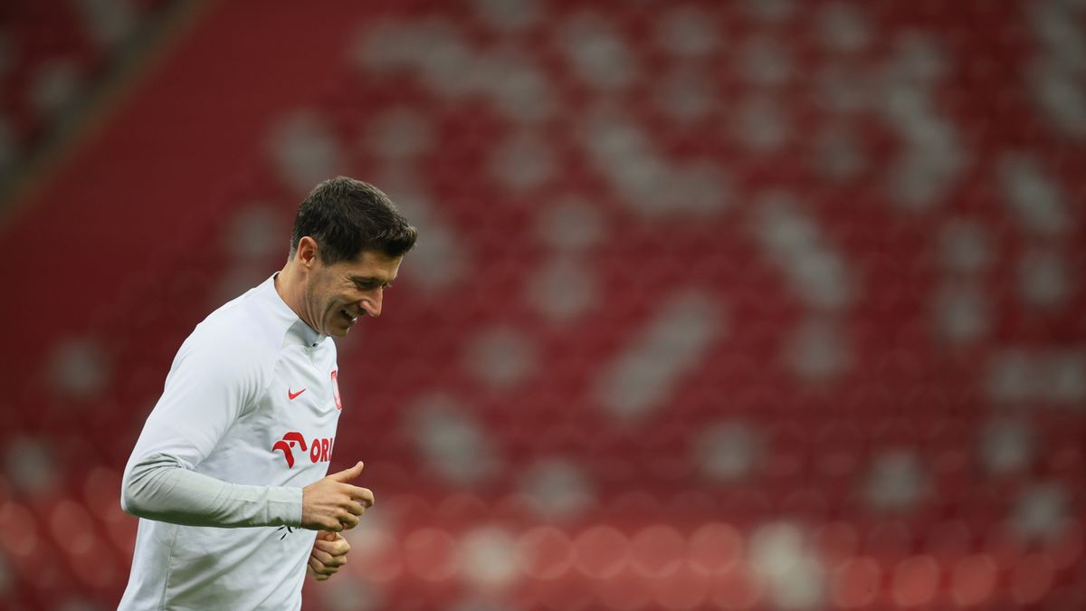 PAP / Leszek Szymański /  Robert Lewandowski