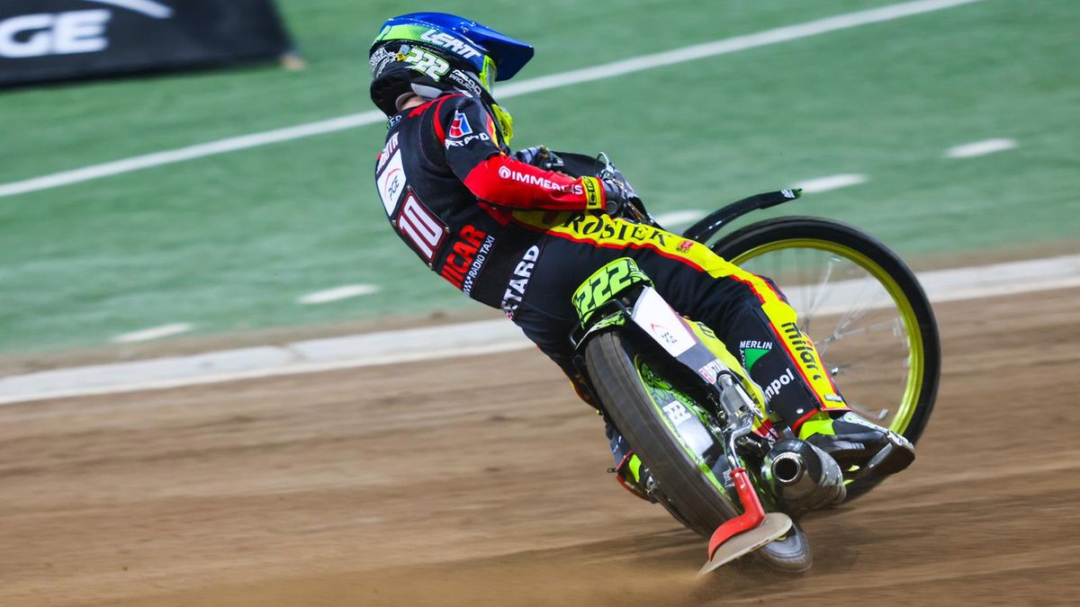 WP SportoweFakty / Katarzyna Łapczyńska / Na zdjęciu: Artiom Łaguta