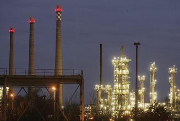 Tu rakiety nie dolatują. "Kijów i Mińsk mają cichą umowę"