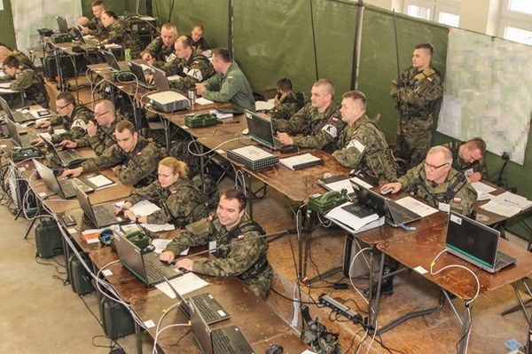 Gronost@j-15 – trwają największe w historii Wojska Polskiego wirtualne manewry wojskowe