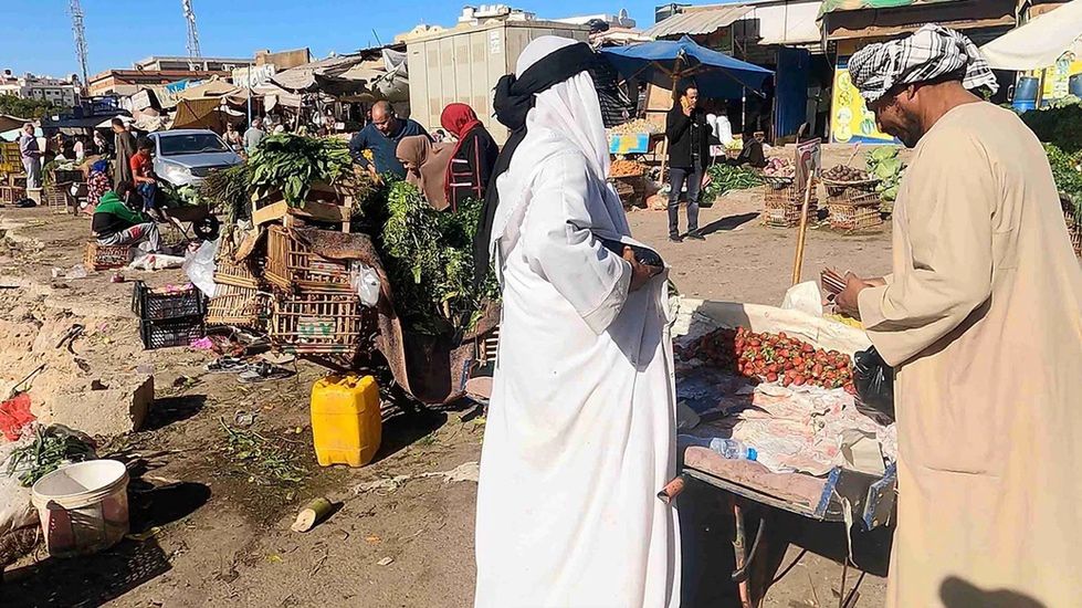 Hurghada tonie w śmieciach