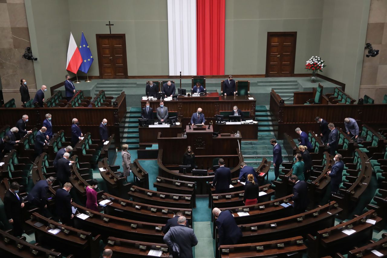 Likwidacja OFE. Poprawki PiS przeszły przez komisję
