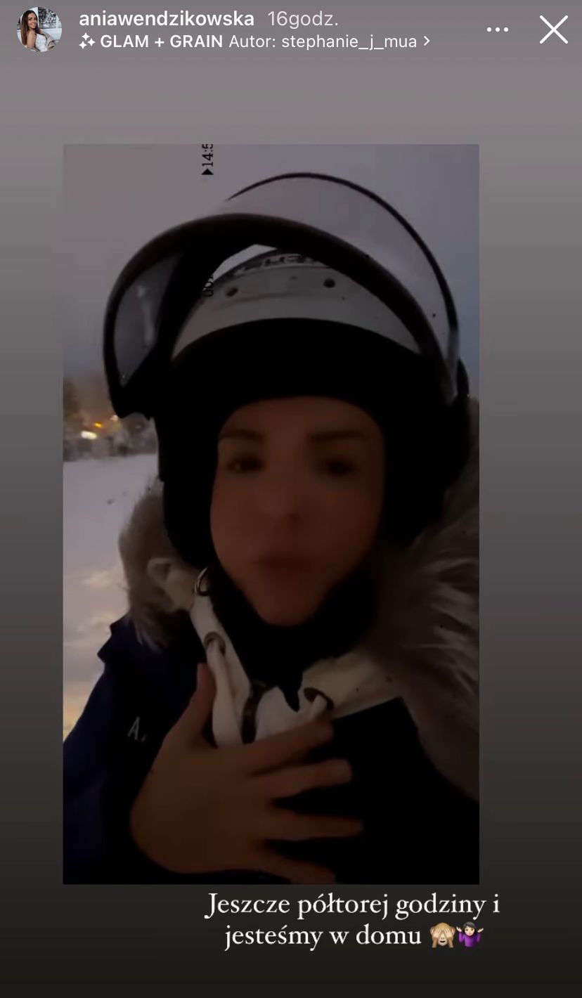 Anna Wendzikowska z córkami w Laponii
