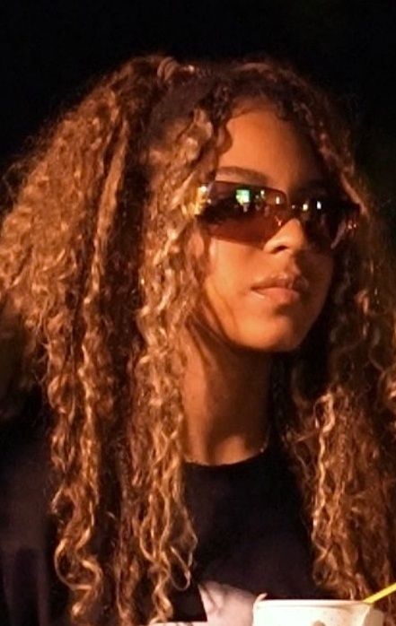 Blue Ivy bawi się z Beyonce i Kelly Rowland na koncercie