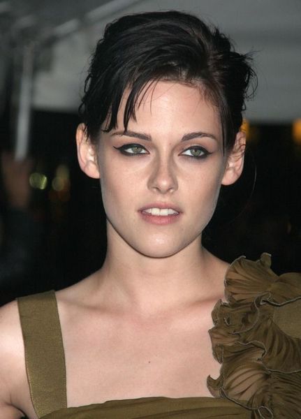 Kristen Stewart: 16 mln dolarów