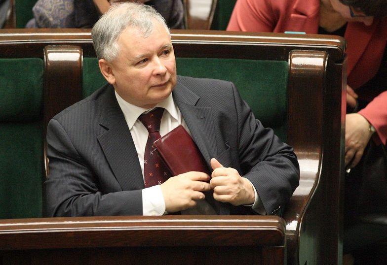 Jarosław Kaczyński przekonuje, że znajdą się dodatkowe pieniądze dla emerytów.