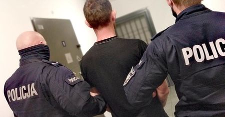 Terroryzowali kierowców. Zatrzymywali ich i chcieli pieniędzy