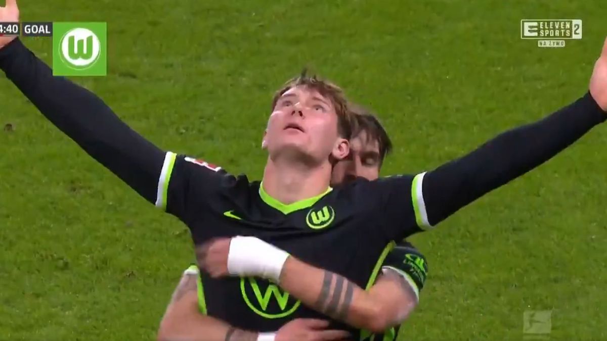 Zdjęcie okładkowe artykułu: Twitter / Eleven Sports / Na zdjeciu: Bartosz Białek (Wolfsburg) po golu z Mainz