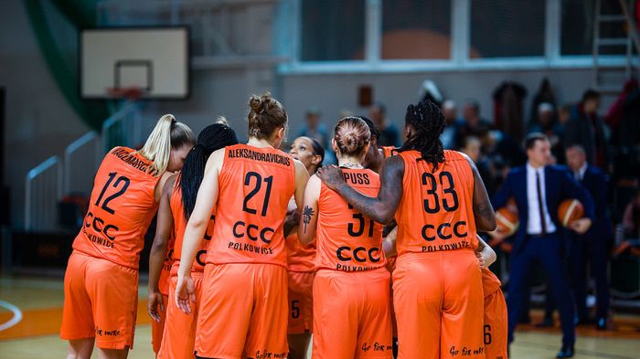 Materiały prasowe / Materiały prasowe / Sebastian Stankiewicz / Na zdjęciu: koszykarki CCC Polkowice