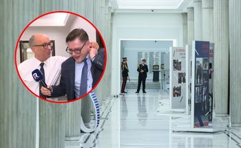 Czarzasty objął reportera w Sejmie. "Niech się pan nie denerwuje"