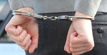 Zatrzymania poszukiwanych w Sierpcu – skuteczna akcja policji w świąteczny weekend!